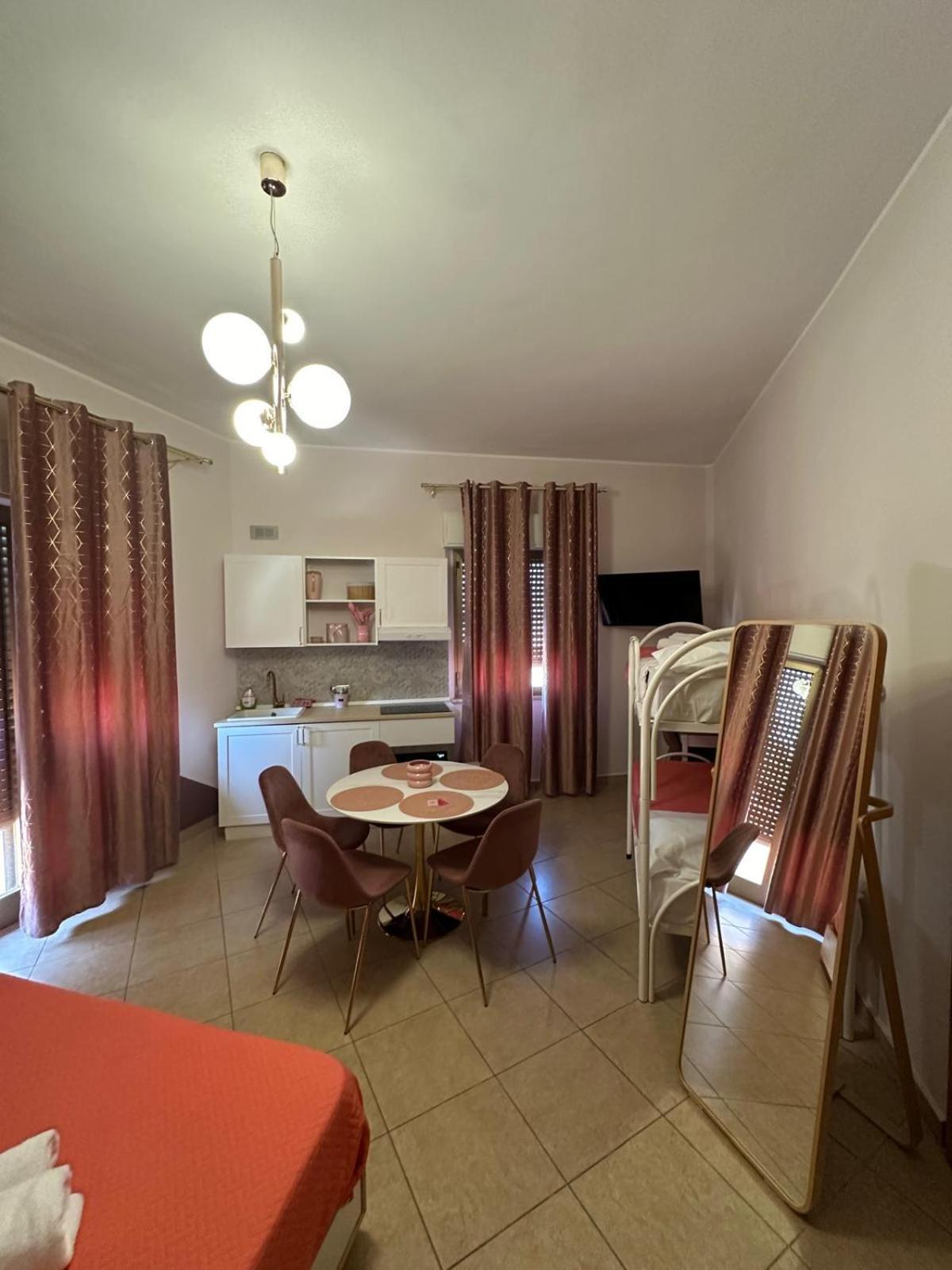 Elegance Bed & Breakfast *